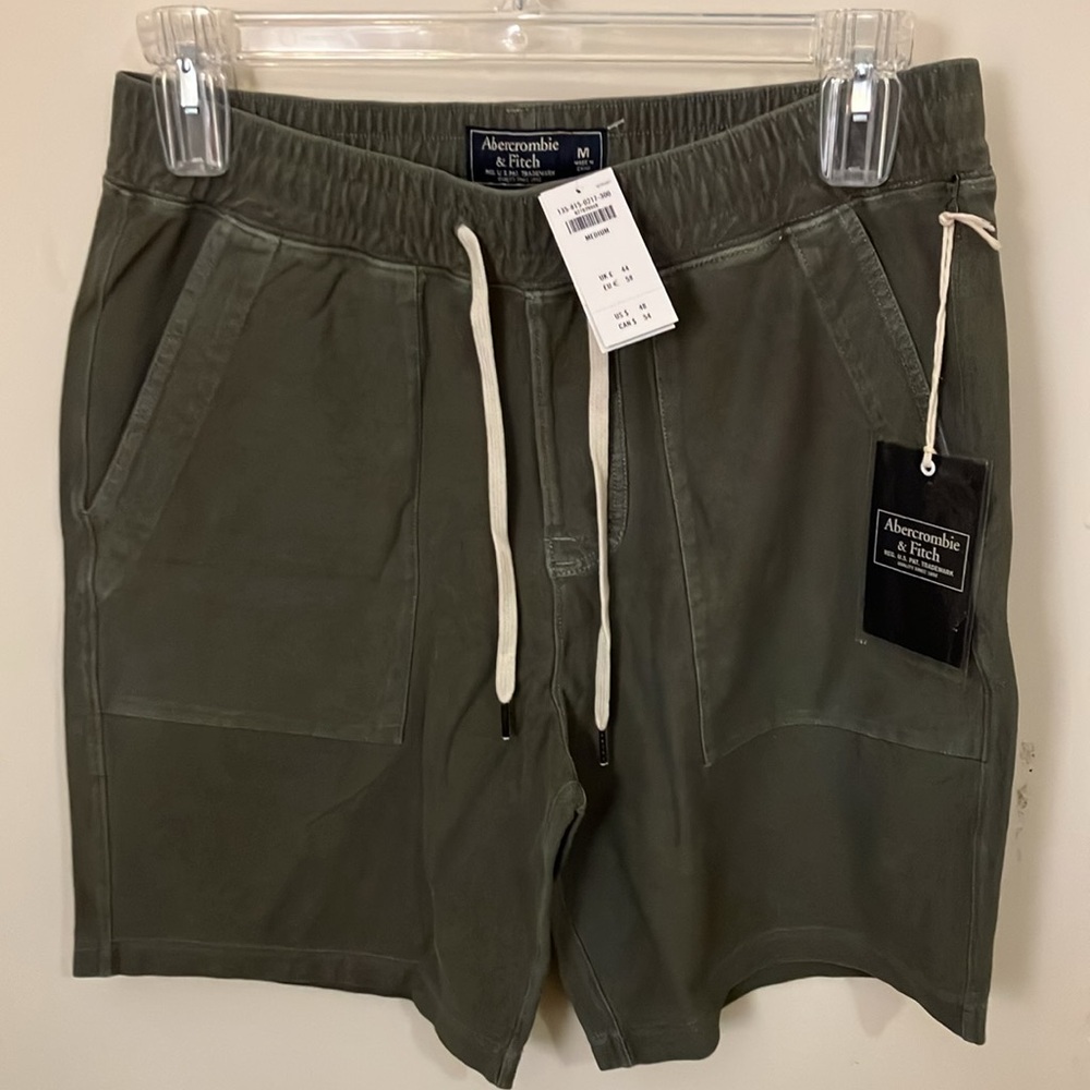 Abercrombie and Fitch new with tags heavenly soft stretch twill olive Medium - Picture 1 of 6
